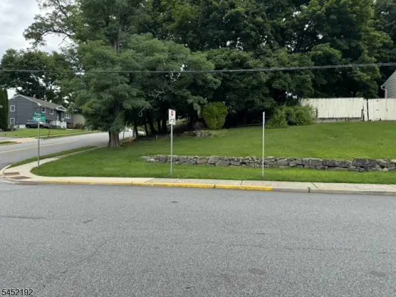 20 Pearl Pl, Butler, NJ 07405 - #2