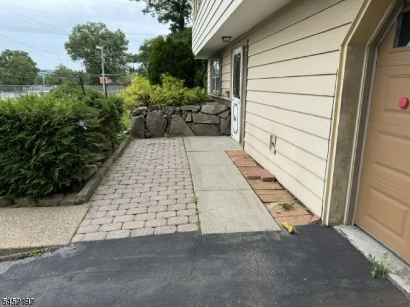 20 Pearl Pl, Butler, NJ 07405 - #3