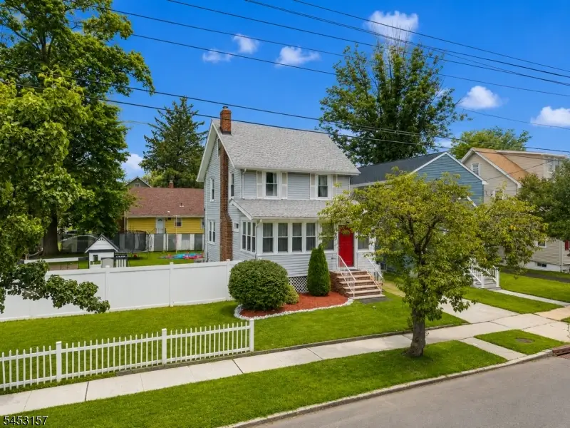 512 W 3rd Ave, Roselle, NJ 07203 - #1