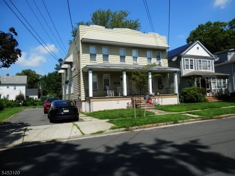 109 E Munsell Ave #1, Linden, NJ 07036 - #1