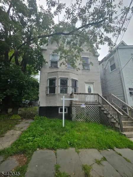135 Brookside Ave, Irvington, NJ 07111 - #1