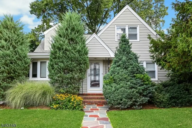 44 N 12th St, Hawthorne, NJ 07506 - #1