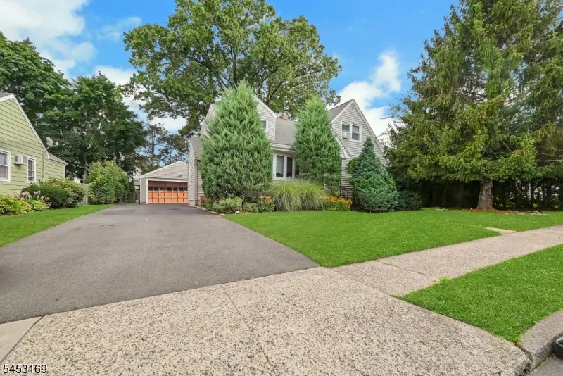 44 N 12th St, Hawthorne, NJ 07506 - #3