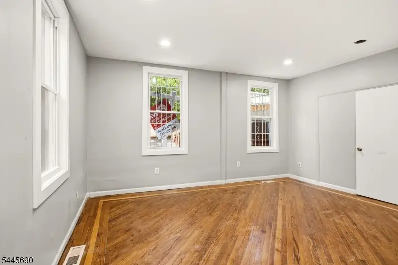 65 Highland Ave, Newark, NJ 07104 - #1