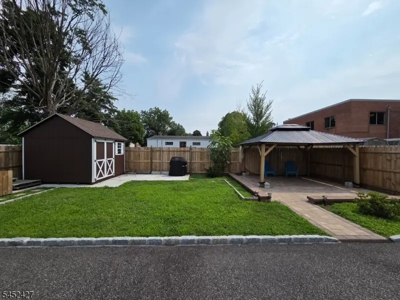 11 Grove St, Cranford, NJ 07016 - #3