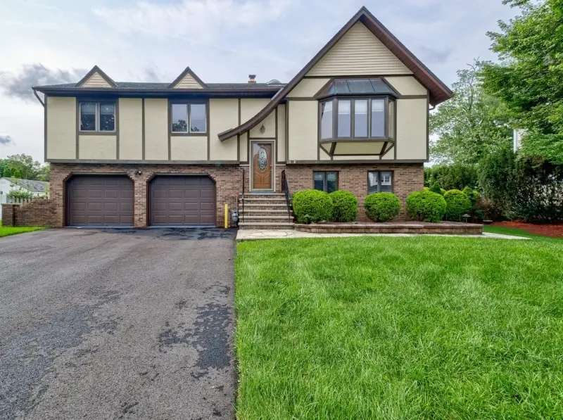 28 Randolph St, Lincoln Park, NJ 07035 - #1