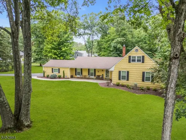 1117 Cambridge Ln, Bridgewater Twp., NJ 08807
