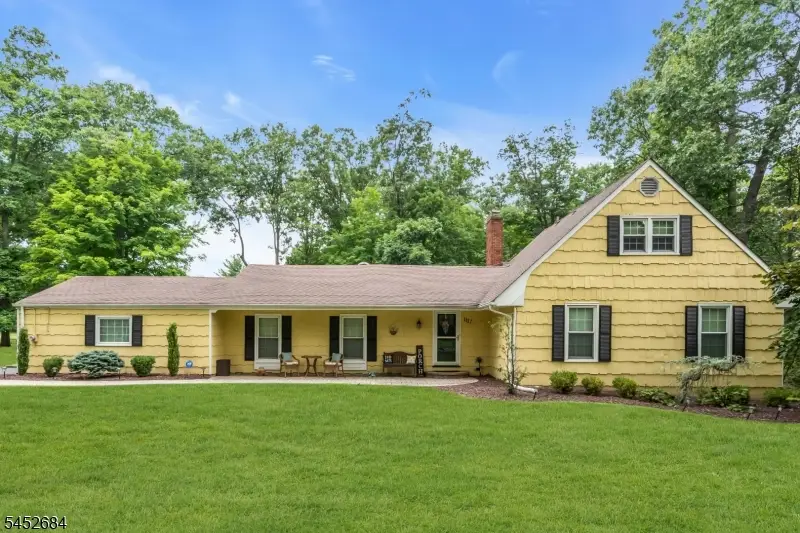 1117 Cambridge Ln, Bridgewater, NJ 08807 - #2