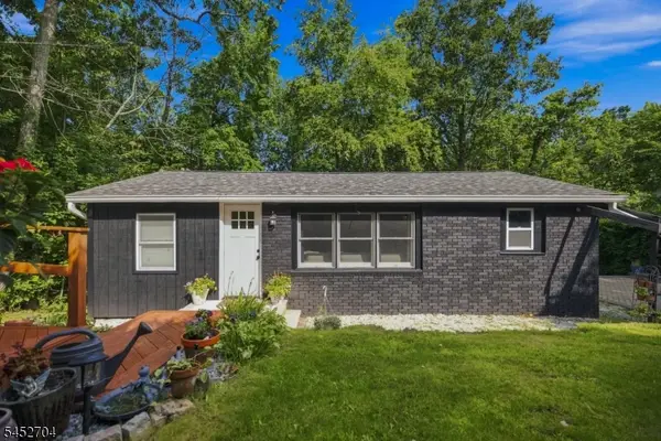 34 Hillside Dr, Wantage Twp., NJ 07461