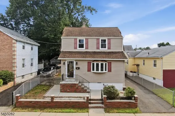 624 Britton St, Elizabeth City, NJ 07202