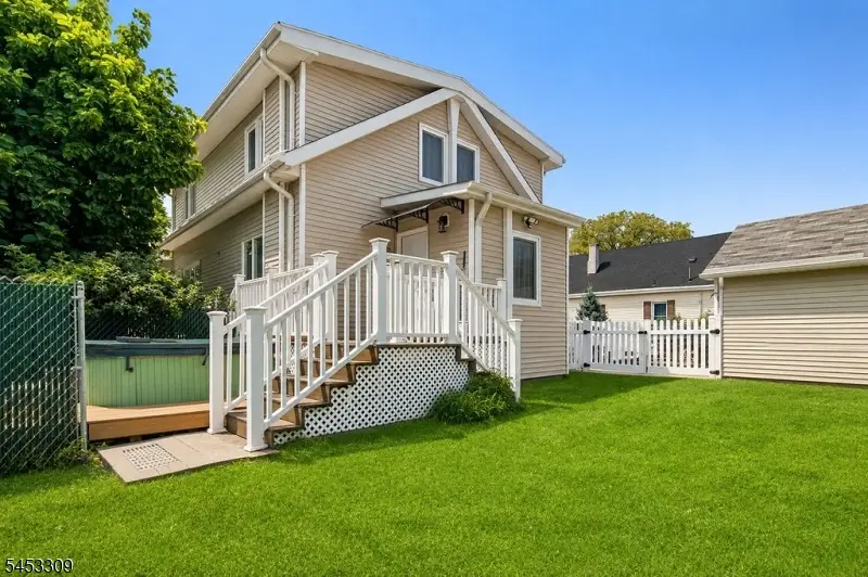13-23 5th St, Fair Lawn, NJ 07410 - #3