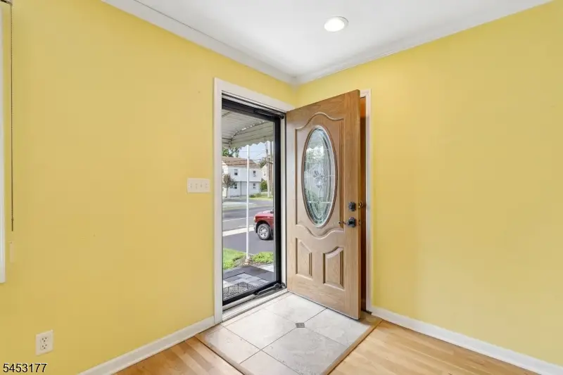 1526 N Stiles St, Linden, NJ 07036 - #3