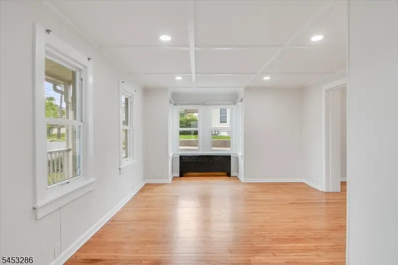 27 Moran St, Newton, NJ 07860 - #3