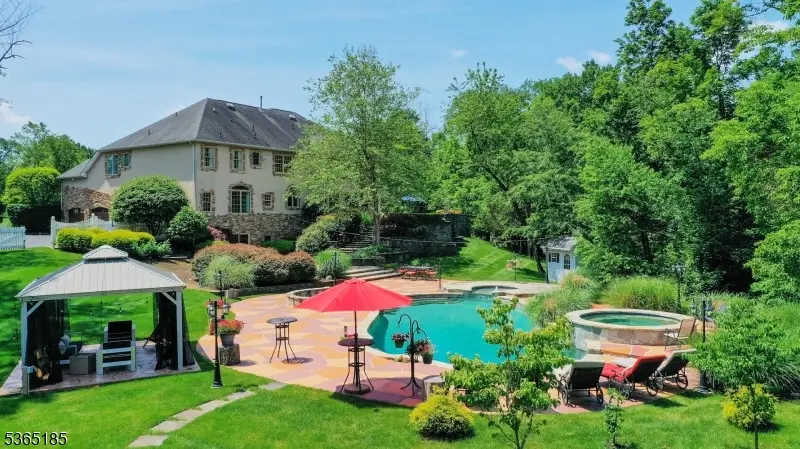 31 Primrose Ln, Bernards, NJ 07920 - #3