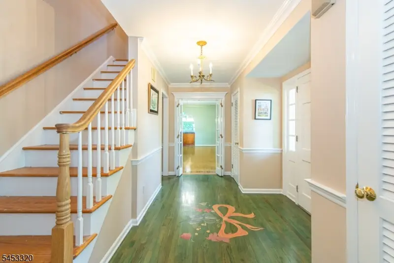 12 Colonial Dr, Morris, NJ 07960 - #3