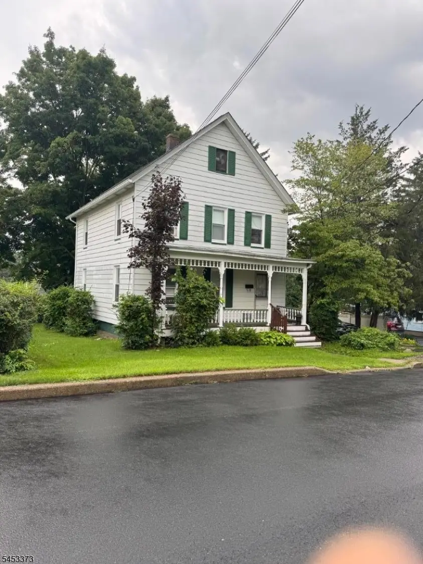 6 Fourth St, Sussex, NJ 07461 - #2