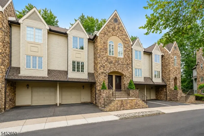 15 Starling Way, Berkeley Heights, NJ 07922 - #2