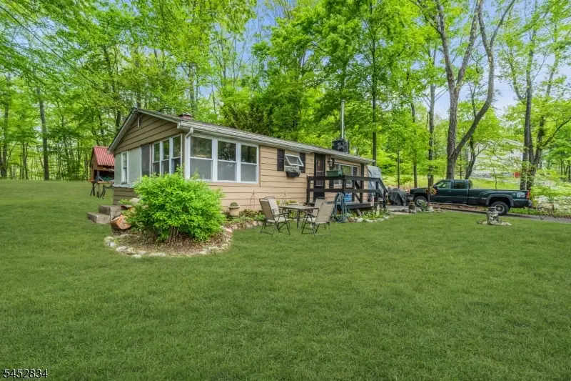 20 Plaza Dr, Crandon Lakes, NJ 07860 - #2