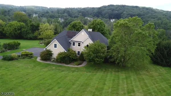 199 County Road 517, Tewksbury Twp., NJ 07830