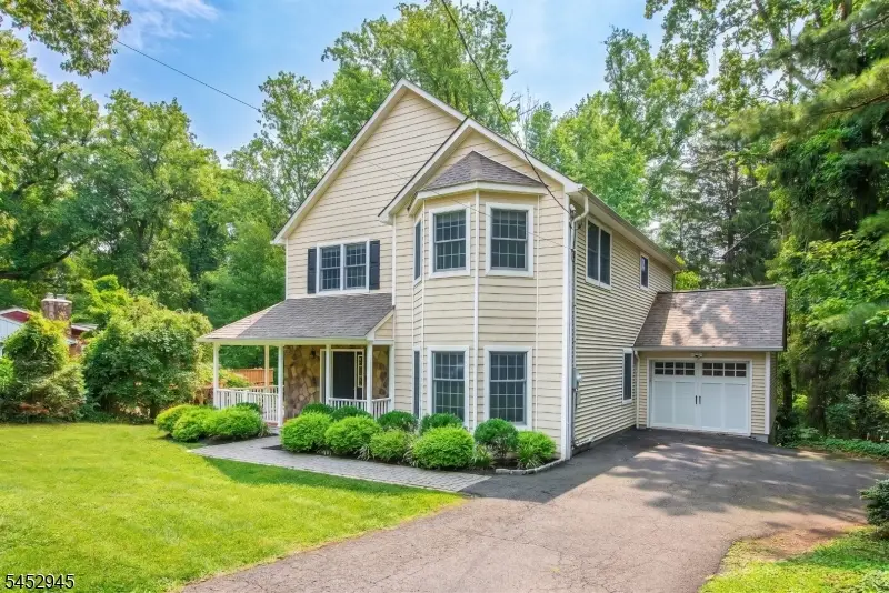 298 Emerson Ln, Berkeley Heights, NJ 07922 - #2