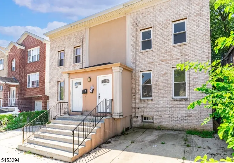 1024 Laura St, Elizabeth, NJ 07201 - #2