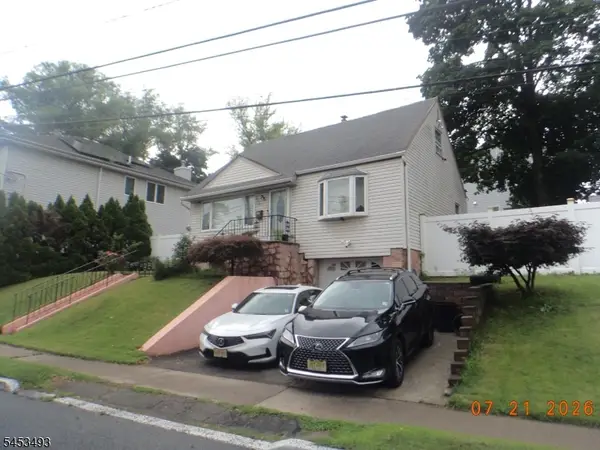 590 River Dr, Passaic City, NJ 07055