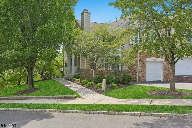 44 King George Rd, Dunellen, NJ 08812 - #2