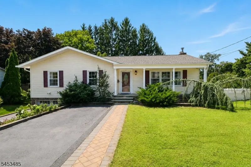 32 Grove St, Wharton, NJ 07885 - #1