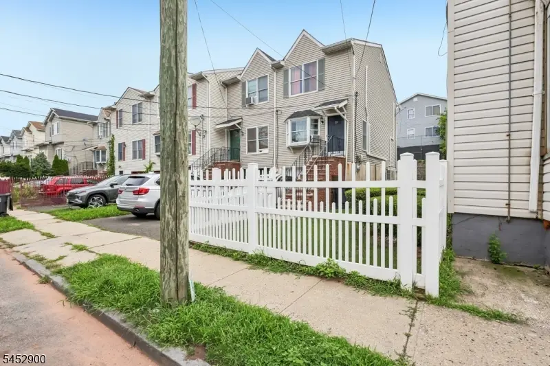 22 Hecker St #22, Newark, NJ 07103 - #2