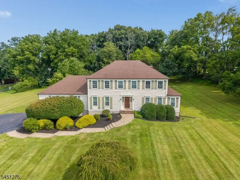 2 Wildwood Court, Raritan, NJ 08822 - #1
