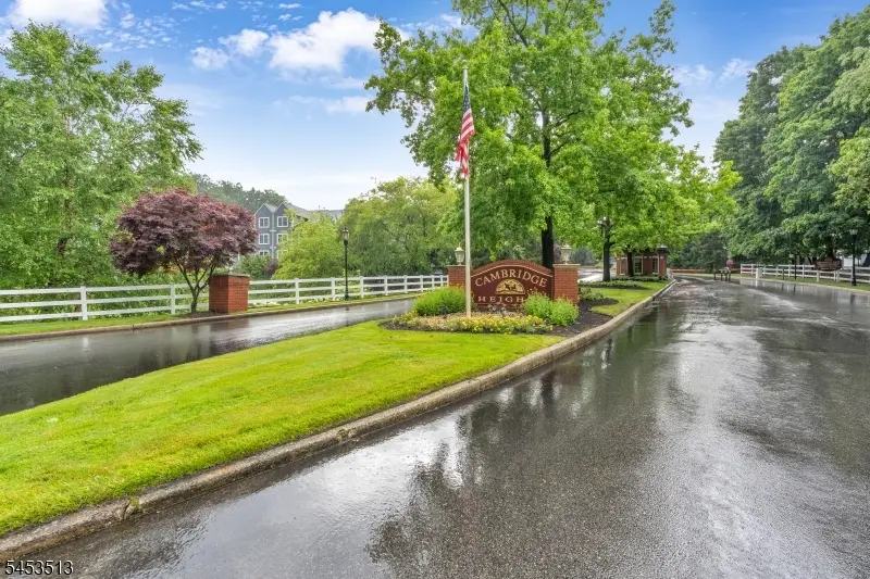 350 Cambridge Dr, Ramsey, NJ 07446 - #2