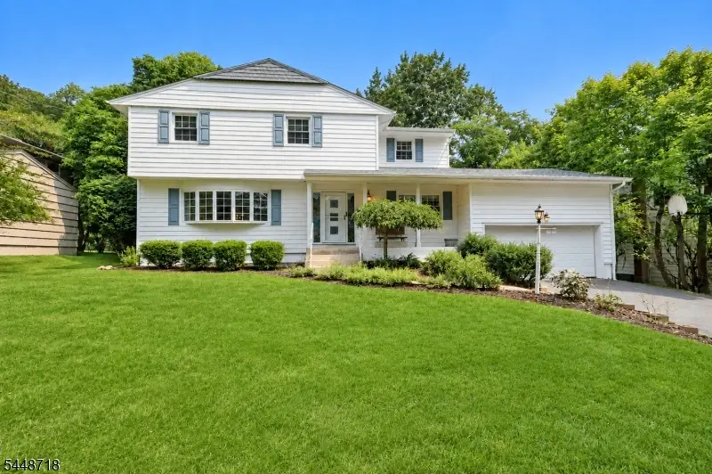 7 Rosemont Ter, West Orange, NJ 07052 - #1