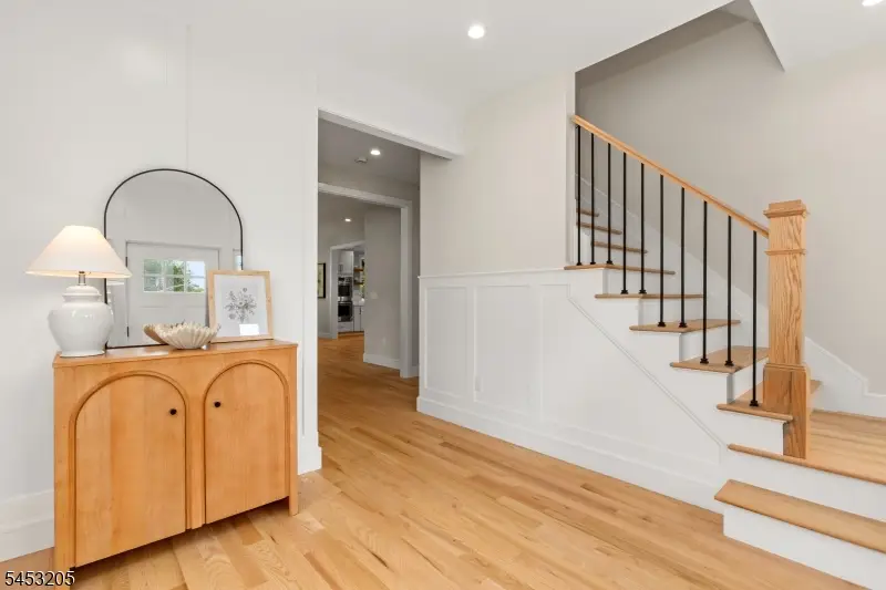 21 Woodruff Ct, New Providence, NJ 07974 - #3