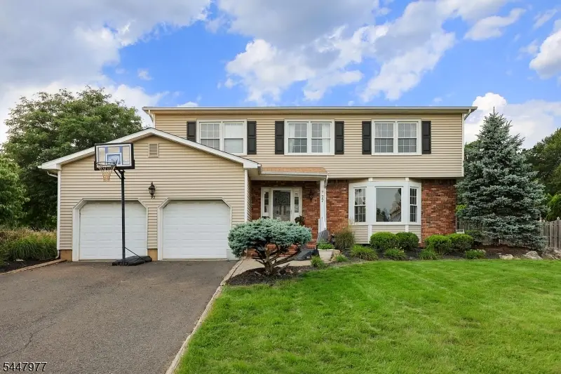 77 Rohill Rd, Hillsborough, NJ 08844 - #2