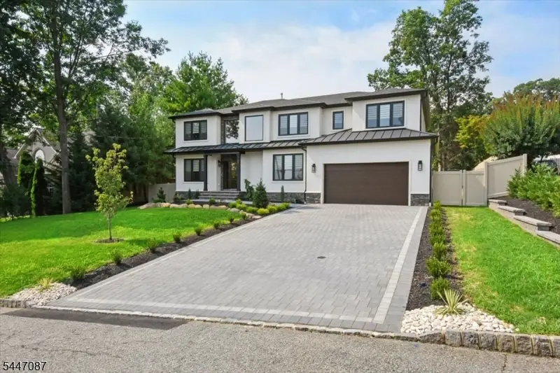 31 Farview Ave, Cedar Knolls, NJ 07927 - #1