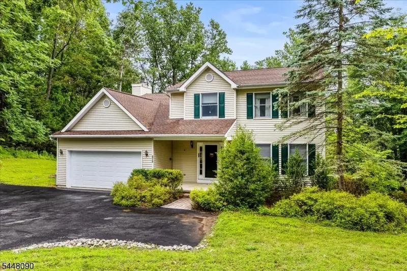 475 Ellis Rd, Holland, NJ 08848 - #1