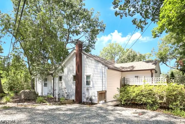 74 Leather Stocking Path, Lincoln Park Boro, NJ 07035