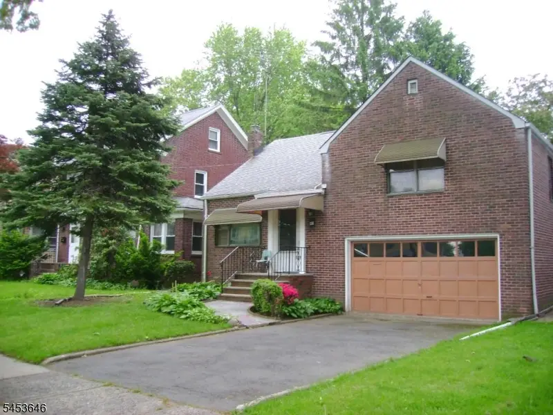 40 Ridgewood Ave, Irvington, NJ 07111 - #1