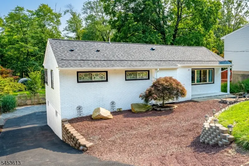 15 Apache Trl, White Meadow Lake, NJ 07866 - #2