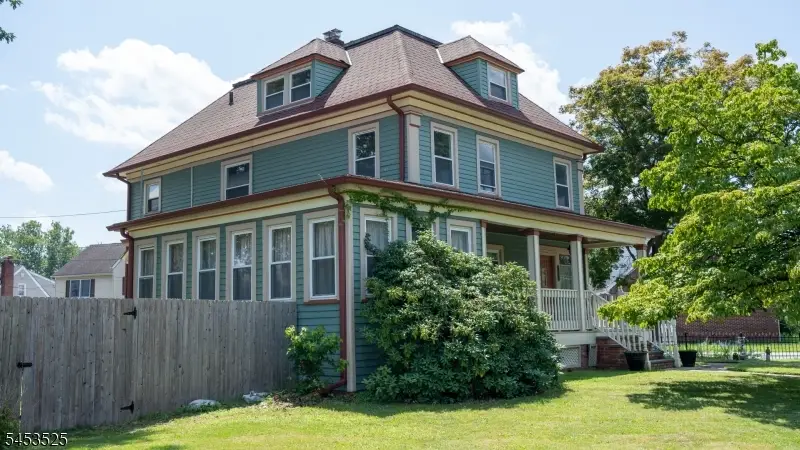 288 Paterson Ave, Little Falls, NJ 07424 - #1