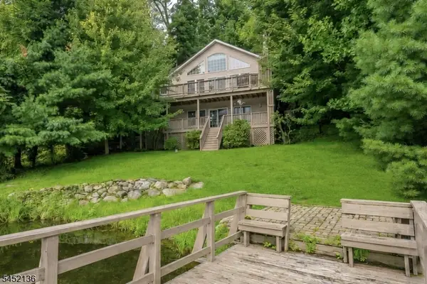 25 Decker Pond Trl, Vernon Twp., NJ 07461