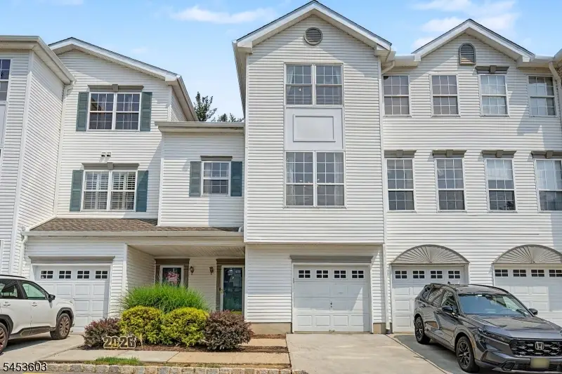 7 Caroline Foster Ct, Morris, NJ 07960 - #1