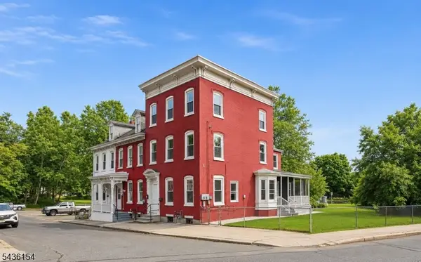 60 Brainard St, Phillipsburg Town, NJ 08865