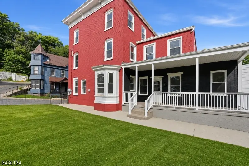 60 Brainard St, Phillipsburg, NJ 08865 - #2
