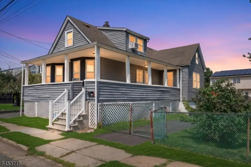 101 S 18th Ave, Manville, NJ 08835 - #1