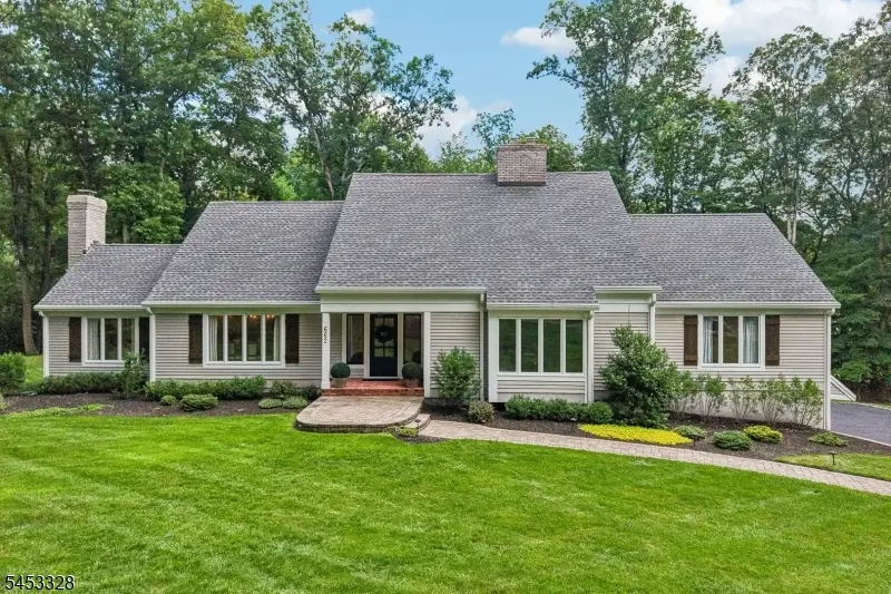662 Juniper Pl, Franklin Lakes, NJ 07417 - #1