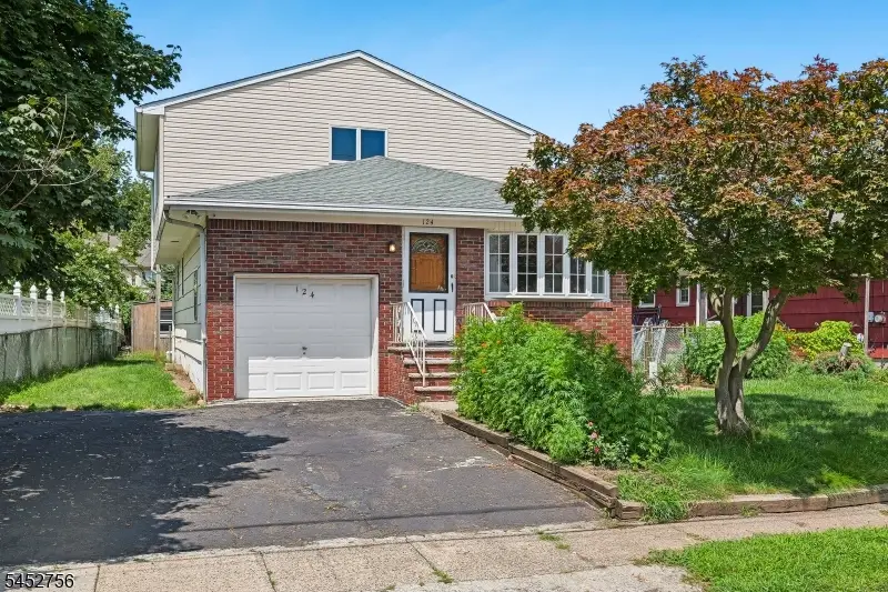 124 Sonora Ave, Iselin, NJ 08830 - #1