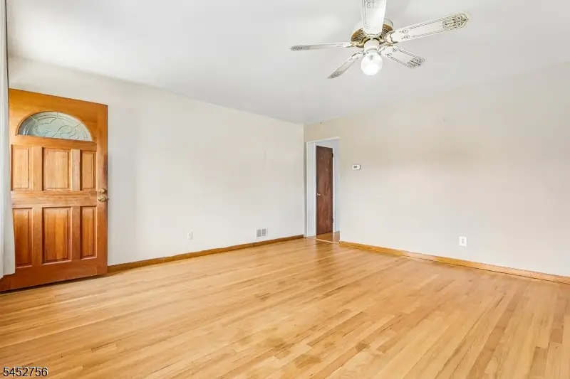 124 Sonora Ave, Iselin, NJ 08830 - #3