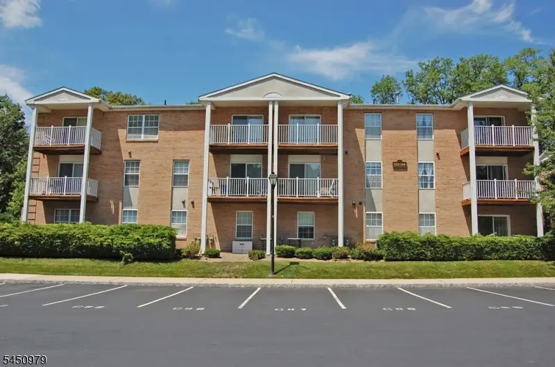 154 Vista Dr #154H, Cedar Knolls, NJ 07927 - #1