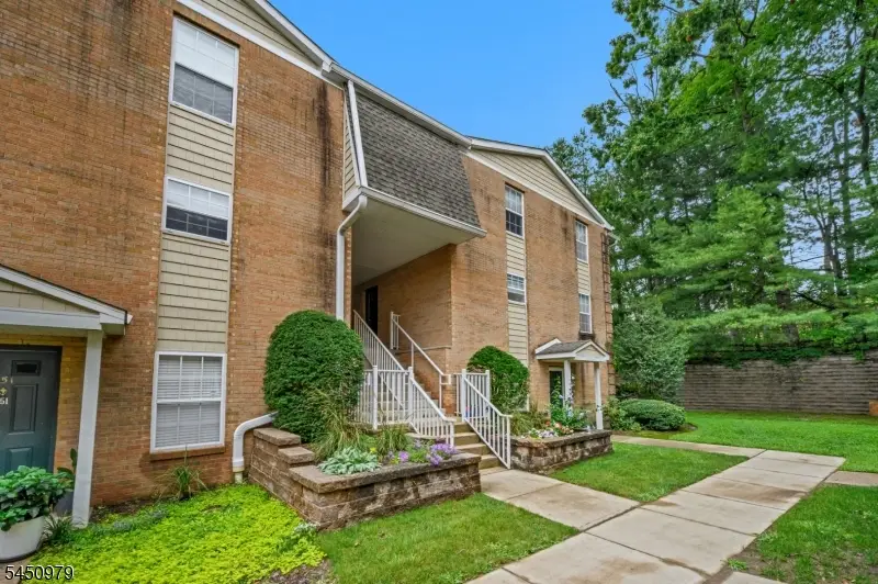 154 Vista Dr #154H, Cedar Knolls, NJ 07927 - #2